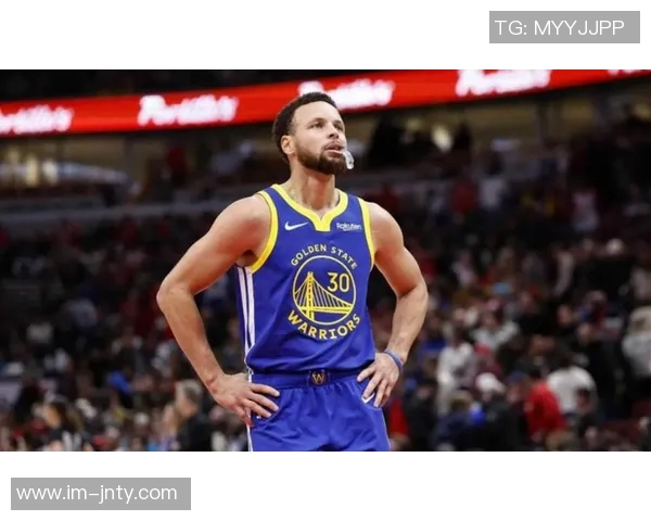 库里生涯总得分再创新高巴特勒转发祝贺展现友谊与尊重